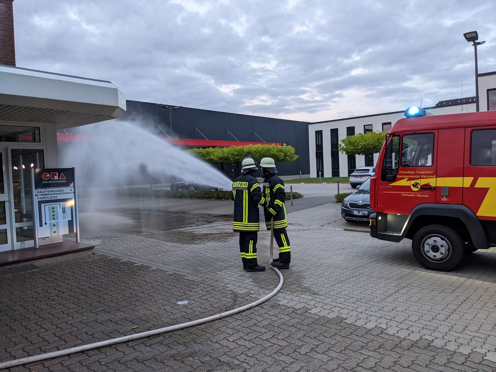 2022_09_15_Uebung-Brandbekaempfungszug-2-LK-Harburg-Bild-2
